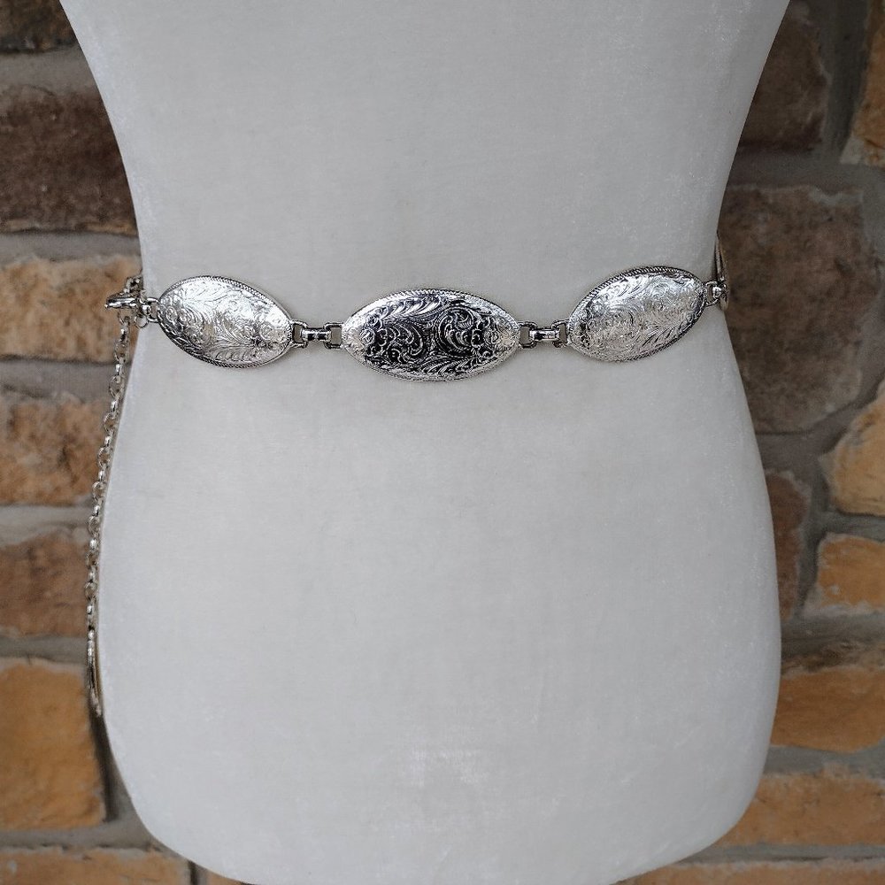 Silver metal oval concho belt floral